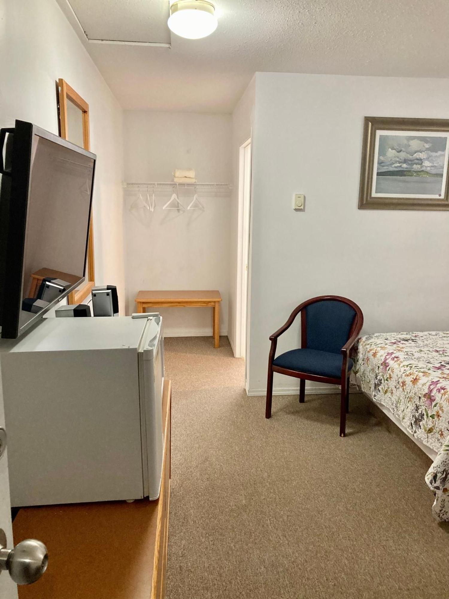 Motel 99 Гранд-Форкс Экстерьер фото